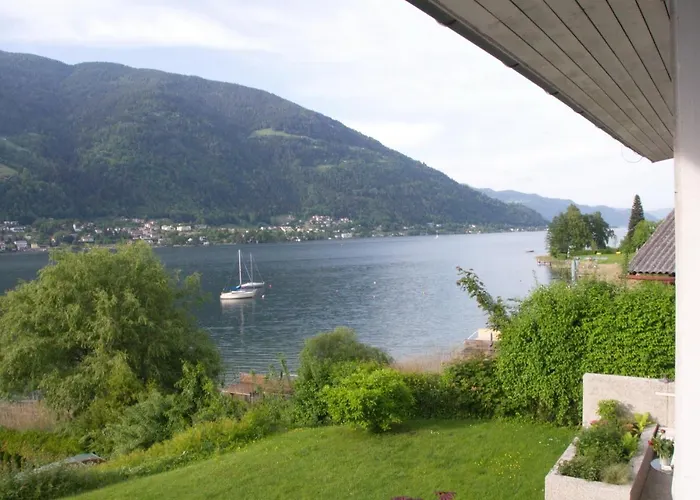 Gaestehaus Haerb Guest house Landskron